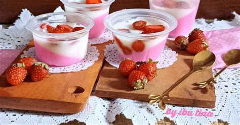 Resep Strawbery Silky Puding Oleh Ibu Tina Cookpad