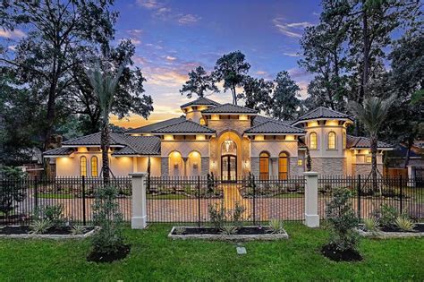 9033 Kenilworth Street Houston Texas United States Luxury Home For