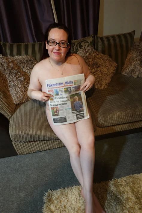 Nude With Newspaper 38 Pics XHamster