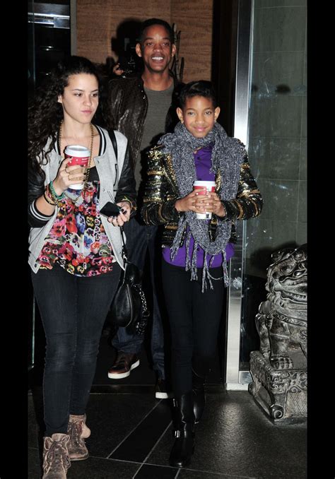 Photo Will Smith et sa fille Willow sortent de leur hôtel à New York