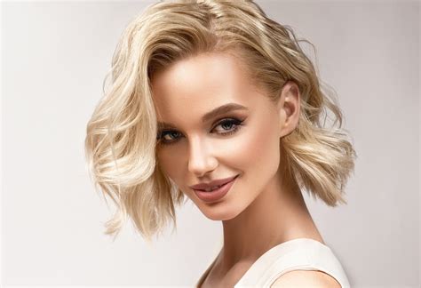 20 Attractive Short Blonde Hairstyle Ideas To Try Out In 2024