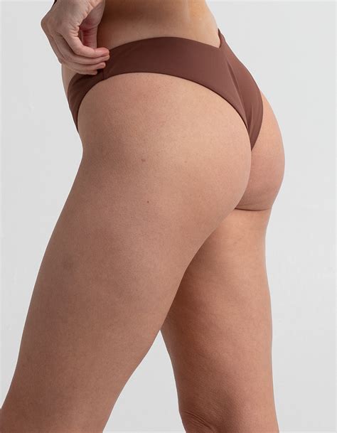 FULL TILT V High Leg Cheekier Bikini Bottoms CHOCOLATE Tillys