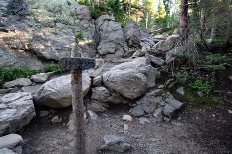 How To Explore Nymph Dream And Emerald Lake In Rocky Mountain