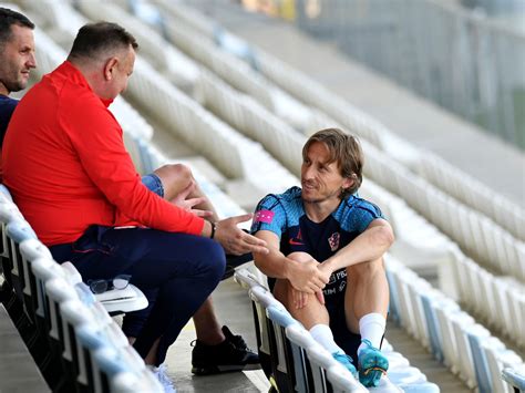 Vatreni Odradili Trening Na Rujevici Sutra Dolazi Brozovi Hrt