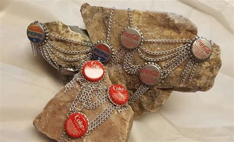 Jewelry 15 Inch Silver Coke Bottle Cap Necklace