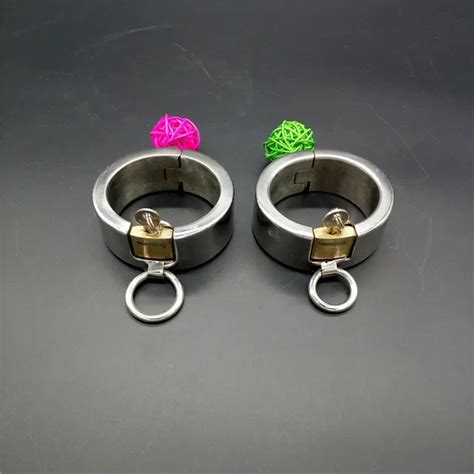 Hot Sale Stainless Steel Female Erotic Toys Metal Handcuffs For Sex Slave Fetish Wear Bondage