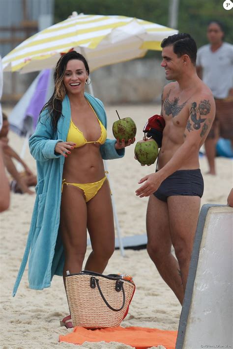 Naked Suzana Pires In Rules Of The Game