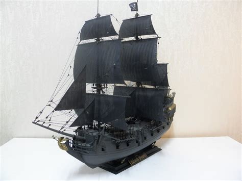 Zvezda 9037 Black Pearl Captain S Jack Sparrow Ship 1 72 Plastic