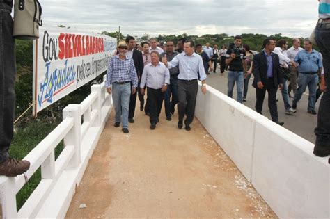 Midianews Governador Entrega Ponte E Trincheira E Anuncia Viadutos