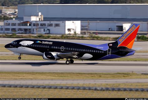 N334SW Southwest Airlines Boeing 737 3H4 Photo By Flightline Aviation