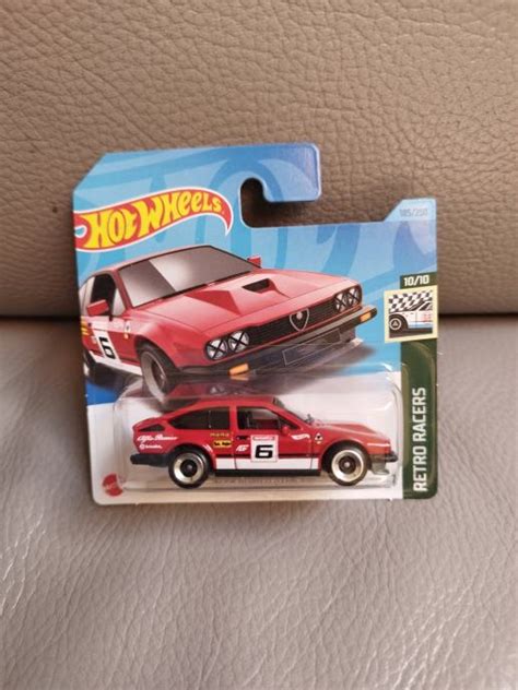 Hot Wheels Alfa Romeo Gtv