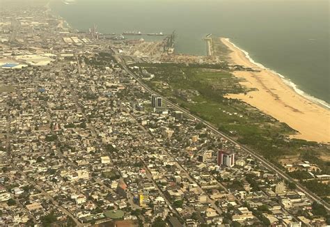 Lome, Togo on the Atlantic Ocean [OC] : r/CityPorn