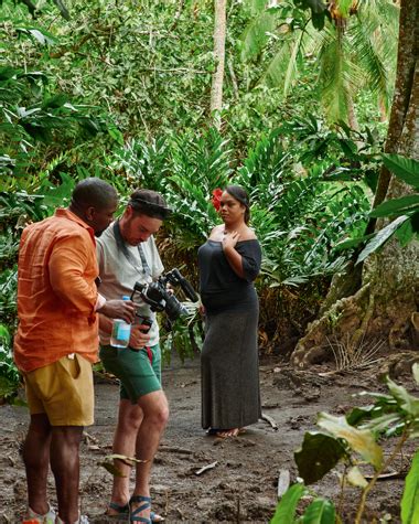 Kehinde Wiley En Tournage Tahiti Templon