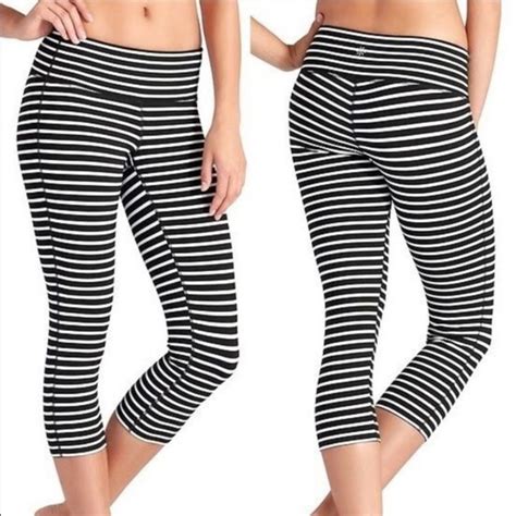 Athleta Chaturanga Capri Striped Cropped Legging Gem