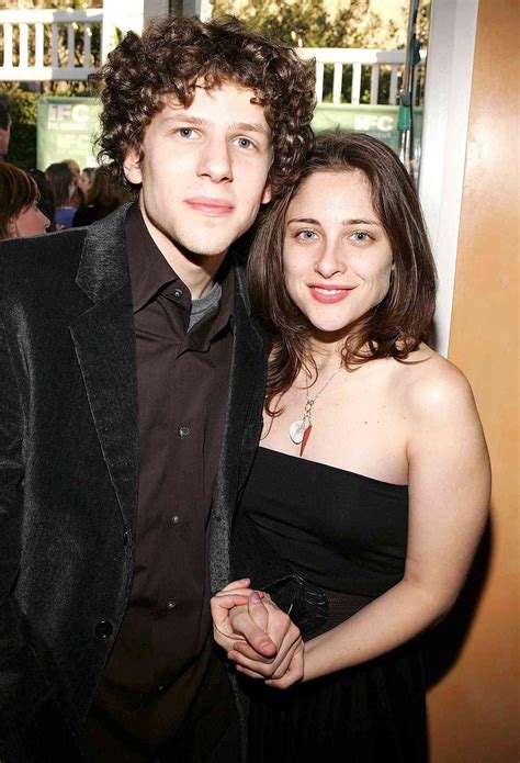 Exploring Jesse Eisenberg S Wife And Mom A Deep Dive Into Their Lives