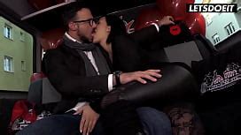 MILF Slut Begs For Cock On Valentine S Day XNXX