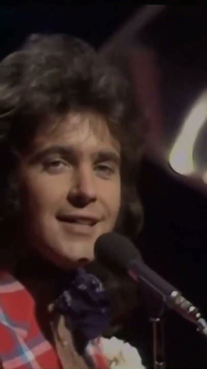 David Essex Sings Hold Me Close Cooltunesatcutetimster Youtube