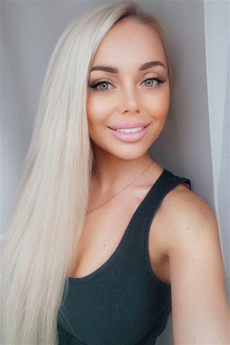 Wonderful Tatiana 40 Y O From Kharkov With Blonde Hair ID 982572