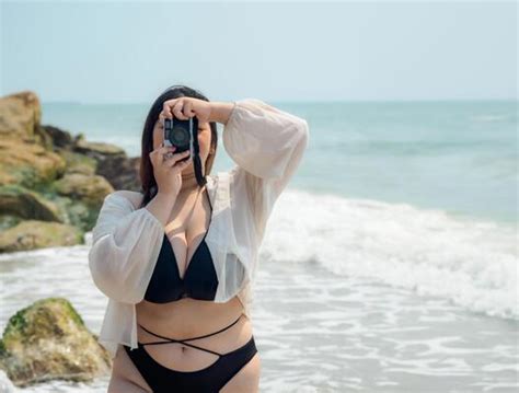 Mujer Bikini Imágenes Fotos y Fondos de pantalla para Descargar Gratis