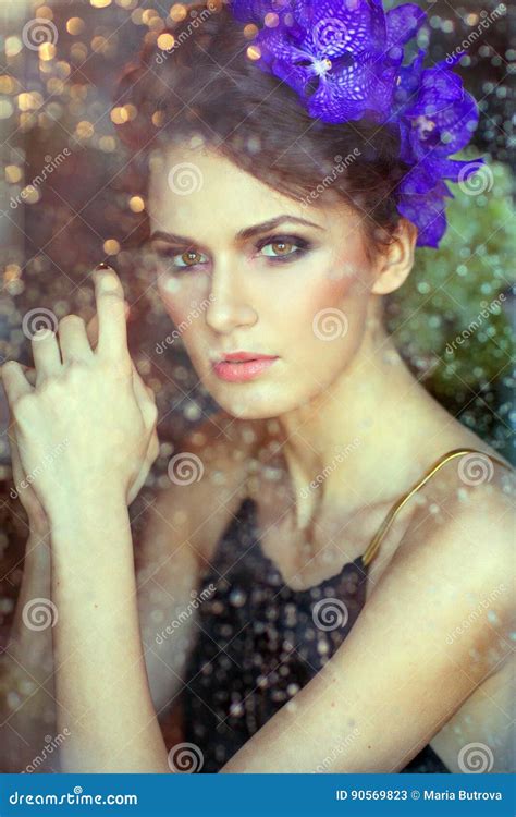 Sensual Beautiful Brunette Behind The Glass Through Which Drain Stock Image Image Of Eyes