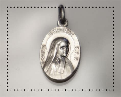 M Daille Ancienne De Sainte Bernadette De Lourdes Pendentif Vintage