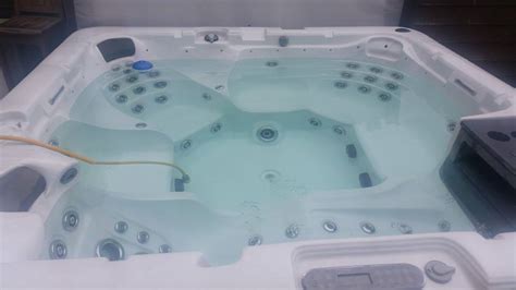 5 Hot Tub Repairs For Your 5 Hot Tub Problems