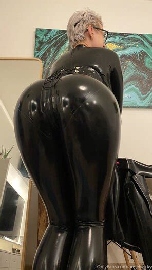 Amber Moody IICWBpf Porn Pic