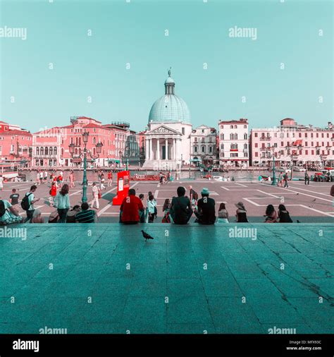 Venetian rail station hi-res stock photography and images - Alamy