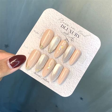 Jual Press On Nail Nude Cateye Glams Shopee Indonesia