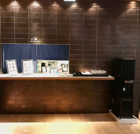 Review: ANA First Class Lounge - Tokyo Narita Airport - PointsWise