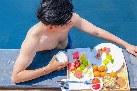 Du L Ch V Ng T U Sang Ch Nh C Ng Hot Boy Nguy N Th Nh T Nh