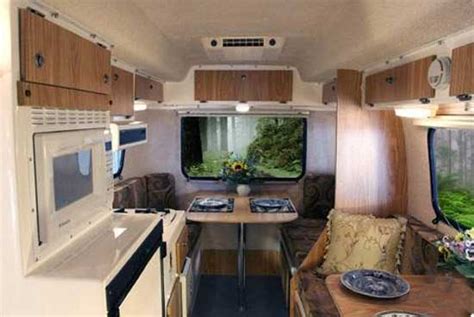 Casita Spirit small travel trailer interior