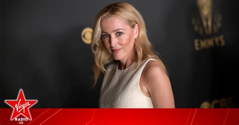 Sex Educations Gillian Anderson Shares Behind The Scenes Snap Of