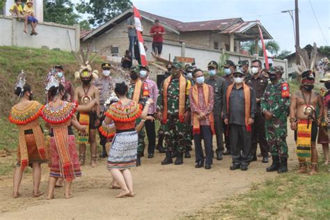 Kedatangan Tim Wasev Di Lokasi Tmmd Ke Kodim Skw Disambut