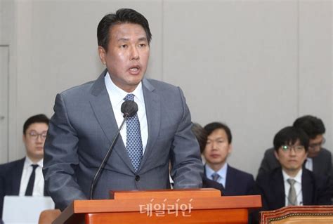 업무보고하는 김태효 국가안보실 1차장