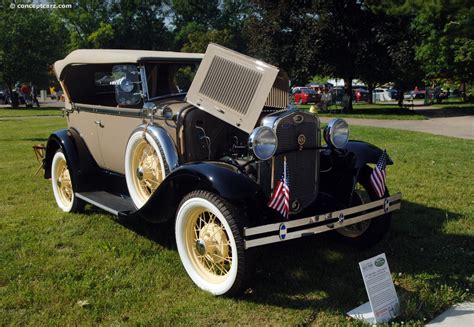 1931 Ford Model A Deluxe Phaeton