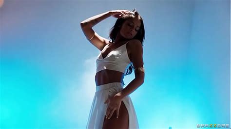 Brazzers Kira Noir Videos Xvideos