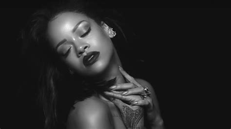 Rihannas Kiss It Better Music Video Is All Sex And Wind Gq