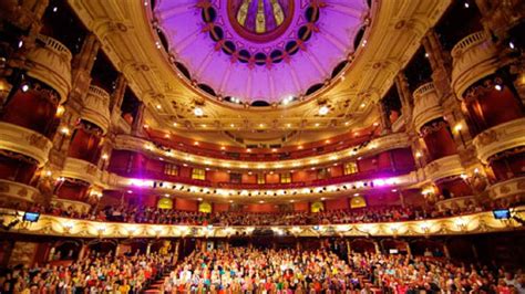 London Coliseum St Martins Lane London Wc2n 4es