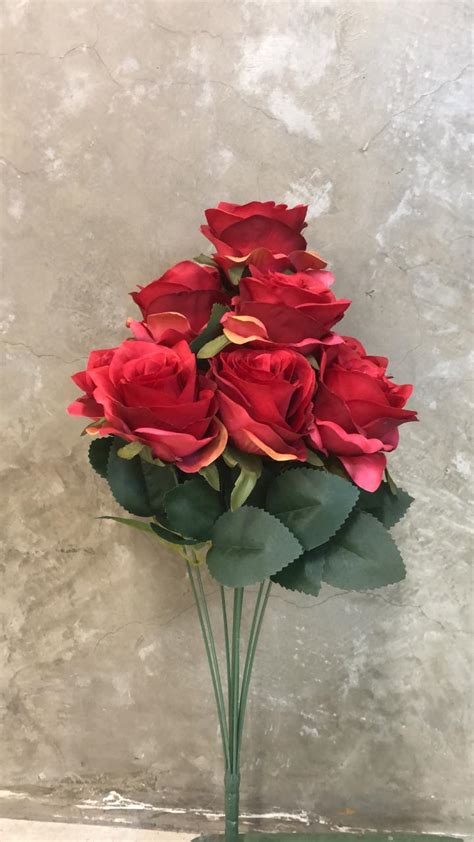 Buquê de Rosas Vermelho 50cm Flórida Decorações