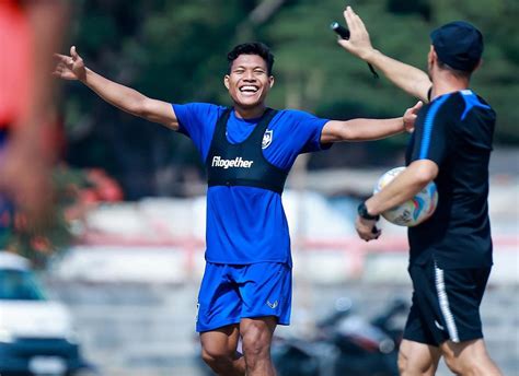 Psis Vs Bali United Hulk Tampil Solid Layak Terima Panggilan Shin Tae