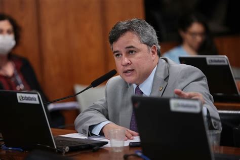 Senador Efraim Filho Visa Aperfei Oar O Minha Casa Minha Vida Para