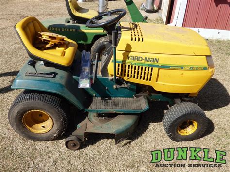 Dunkle Auction Services Yardman Ride On Lawn Tractor 15 Hp 42 Cut