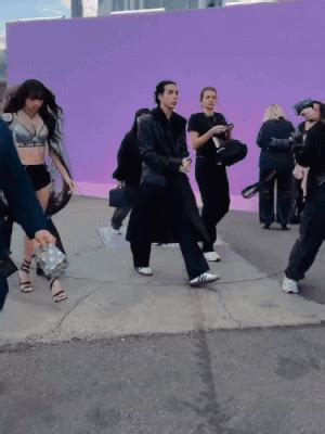 Hot Lisa Ph Di N Body Sexy Ch Y M T Ch N D I C C Ph M Ch T Ch M D N Thi N Th N Victoria S