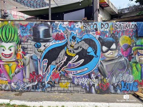 Beco do Batman Grafite coletivo Descubra Sampa Cidade de São Paulo