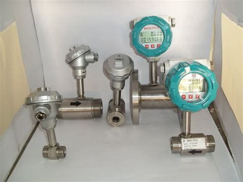 Digital Flow Meter Turbine Flow Sensor With PNP NPN Hall Output