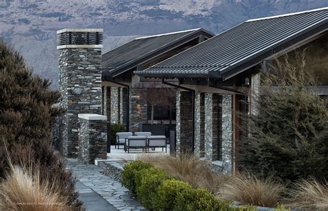 Twin Peak View House By Mason Wales Architects Archipro Nz