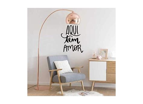 Adesivo Para Parede Frase Aqui Tem Amor Tamanho 50x38cm em Promoção é