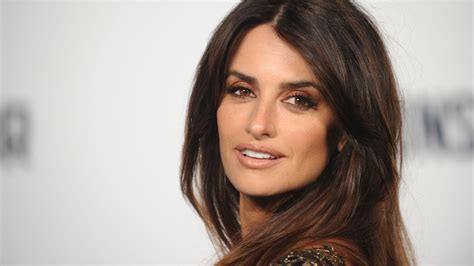 Penélope Cruz Ist Jetzt Blond Und Ihre Honey Highlights” Sind