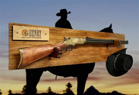 Sitka Spruce Display Henry Rifle Wood Plaque Gun Mount Rustic Wall